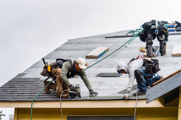 Professional Gutter Installation technician working in Glasgow, PA